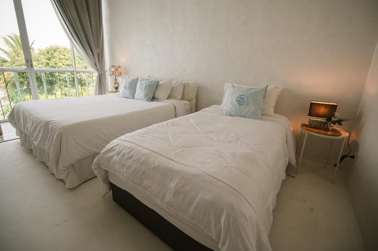 White Wall Riverfront Hotel Кампаенг Пет Екстериор снимка